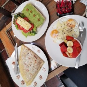 Mercado Municipal Antigua Guatemala, Antigua Guatemala Travel Guide, What to Do in antigua Guatemala, What to eat in Antigua Guatemala, Where to get authentic food in Antigua Guatemala, Where to get Cheap Food in Antigua Guatemala, La Casaca Antigua Guatemala